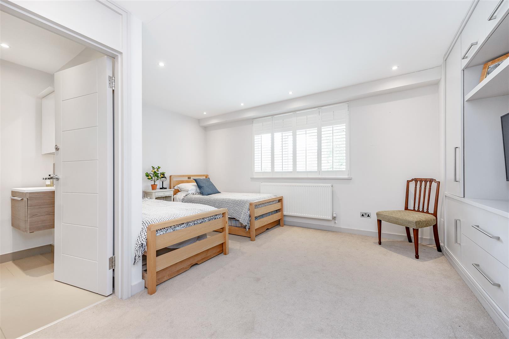 Courtlands, Richmond, TW10 James Anderson South West London Estate